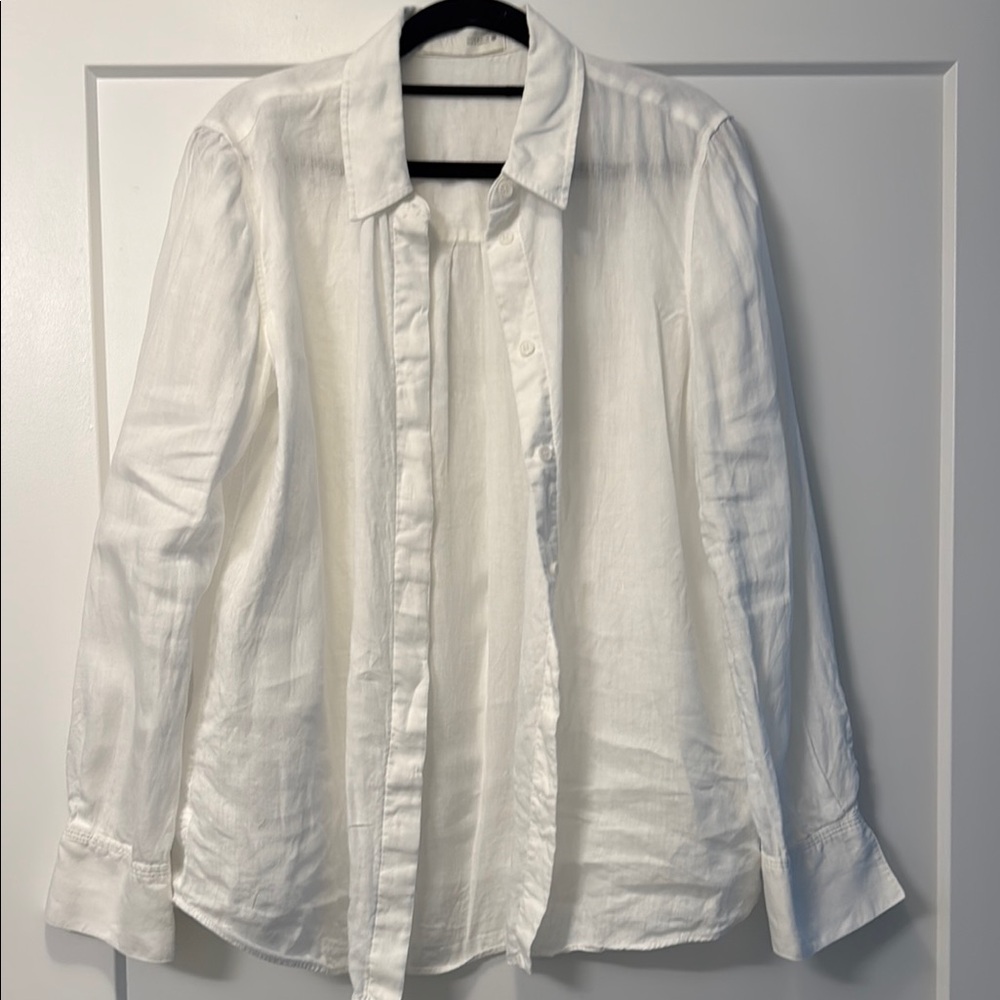 ZARA M EUC Classic White linen Button-Up Blouse